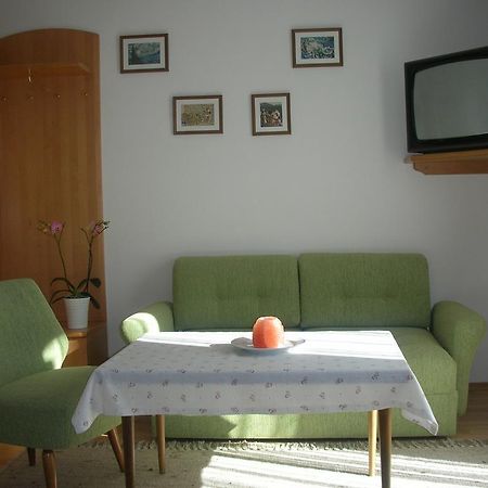 Haus Ebner Apartment Sankt Gilgen Exterior photo